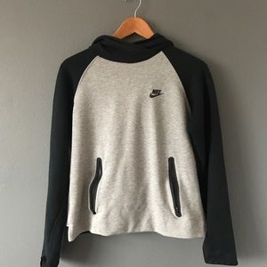 Women's Grey and Black Nike Sweatshirt